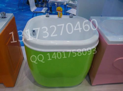 唐山母嬰館攜手小池寶寶游泳推出新款蘋果泳池，廠家直銷品質(zhì)護(hù)航